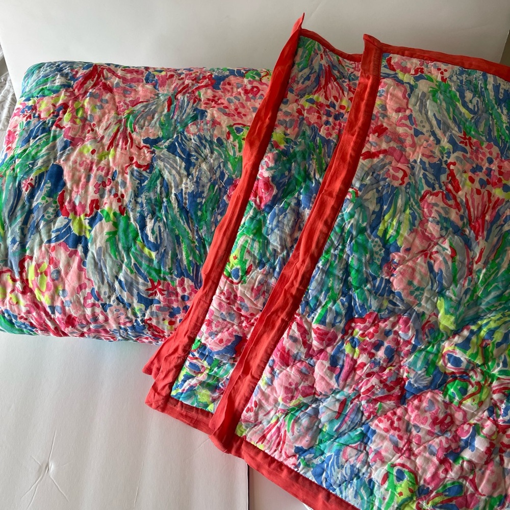 Lilly Pulitzer Pottery Barn full/queen w/2 standard and 2 Euro shams FanSeaPants